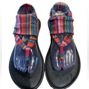 Sanuk Women’s Size 10 Serape Striped Sandals